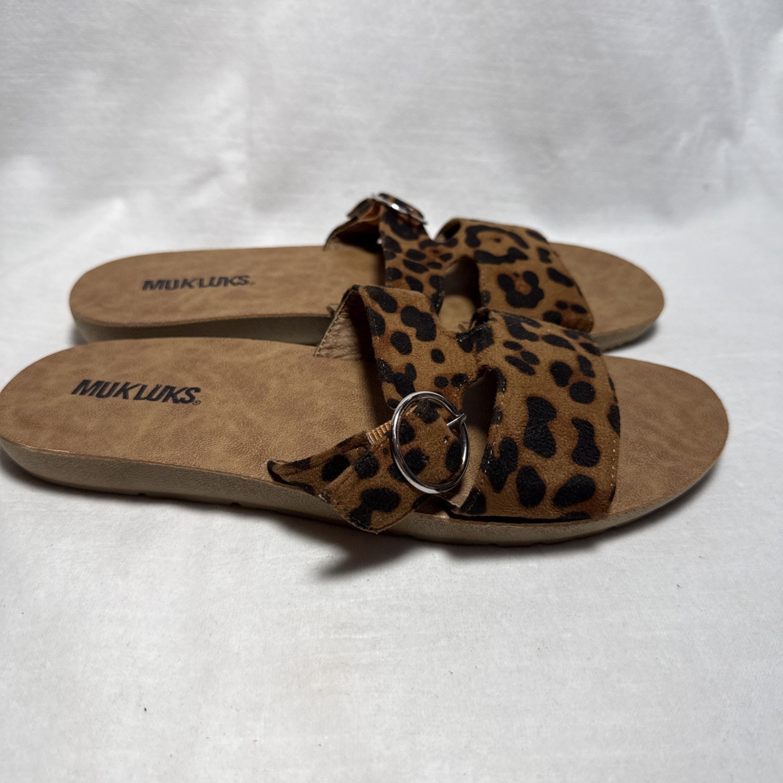 Muk Luks Women's Size 9 Leopard Print Sandals, Slides, Slip-On Nwot